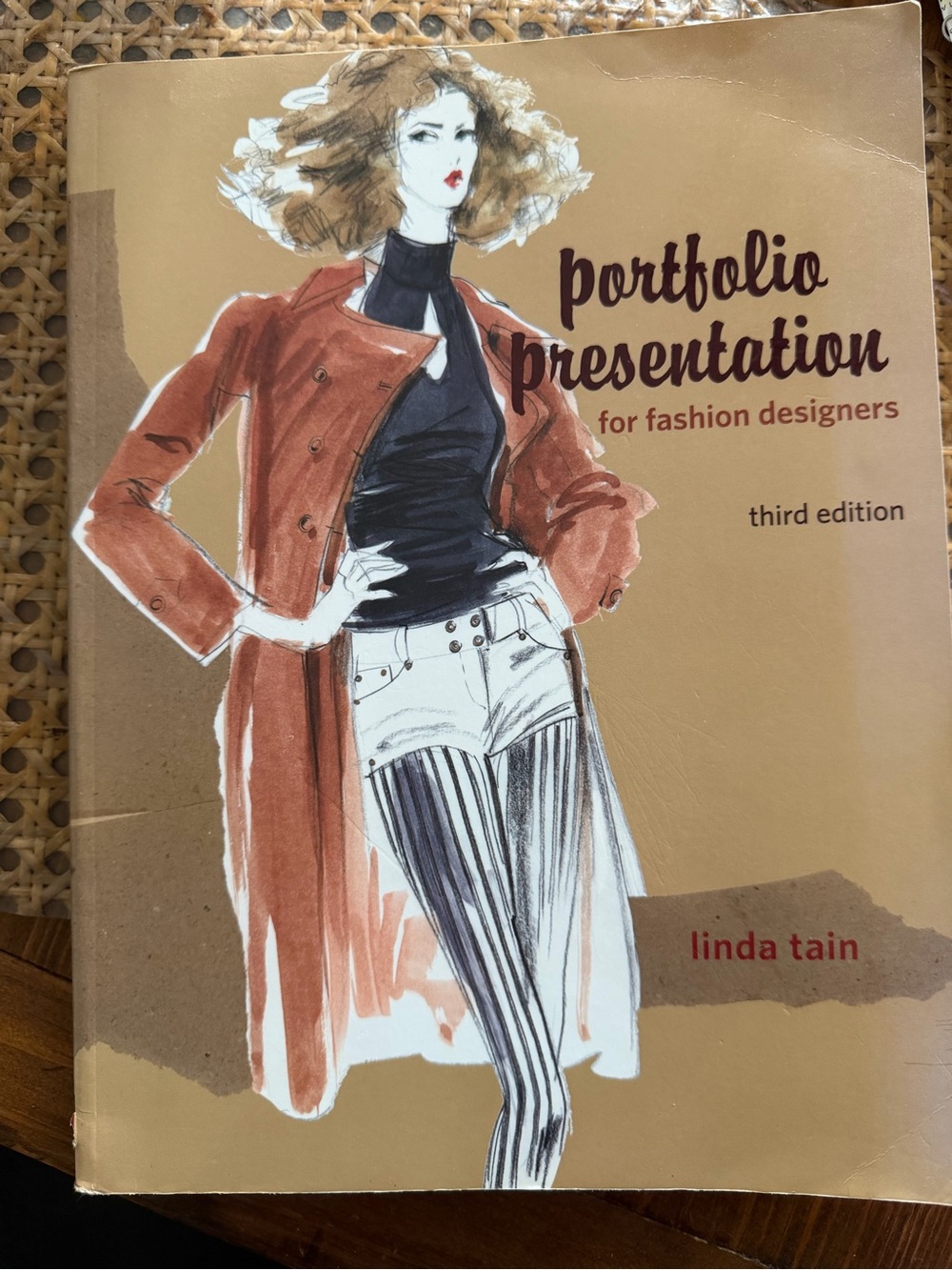 Portfolio Presentation for Fashion Designers PaperBack Textbook